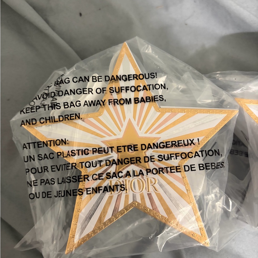 Dior Gold and White Star Essence